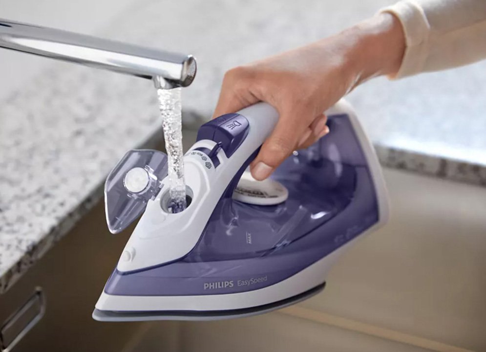 Philips GC1752/36 Steam Iron EasySpeed