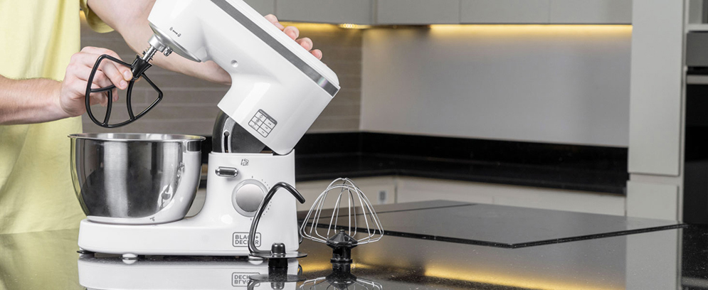 Black+Decker SM1000 Stand Mixer and Kitchen Machine