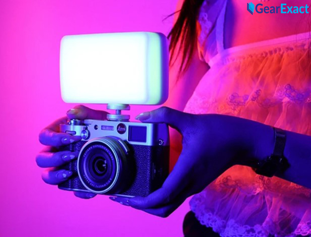 Ulanzi VL120 Professional Photography RGB Flashlight and Video Camera Light